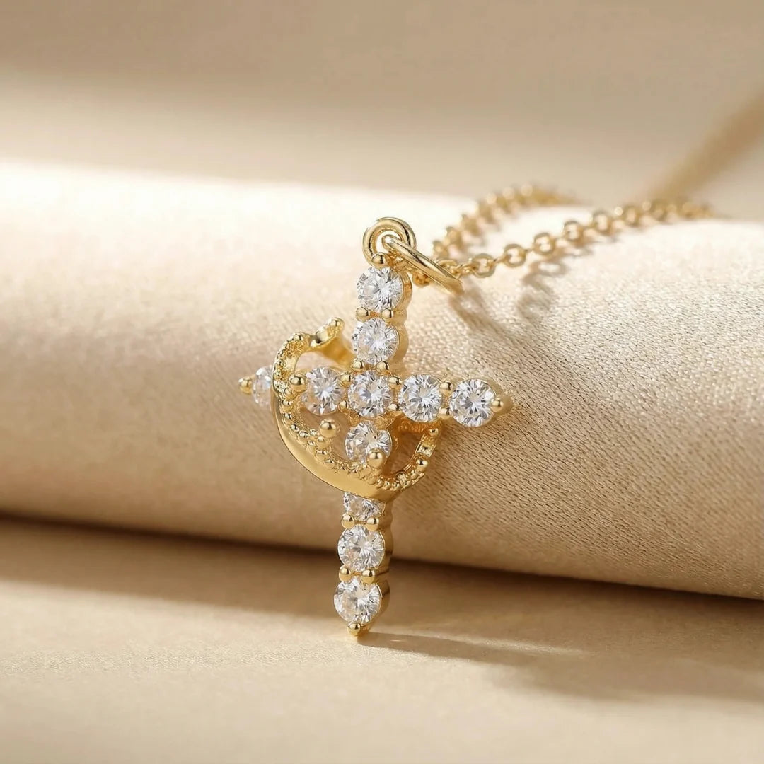 Collar Cruz Y Corona Mujer Con Circonias Brillantes